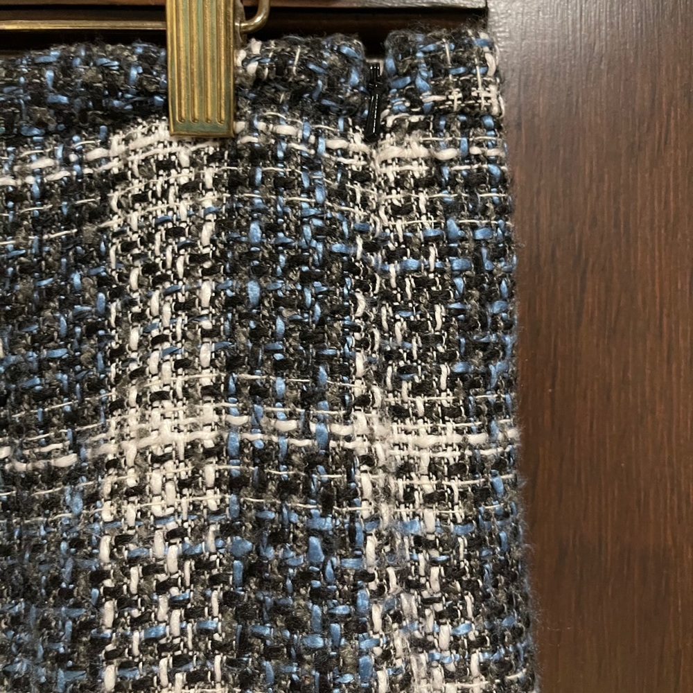 EUC Loft plaid skirt - Picture 6 of 9